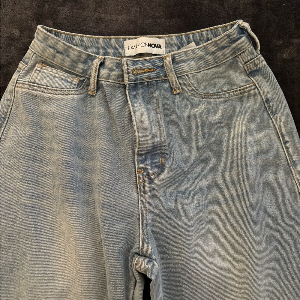 FASHIONNOVA MOM JEANS